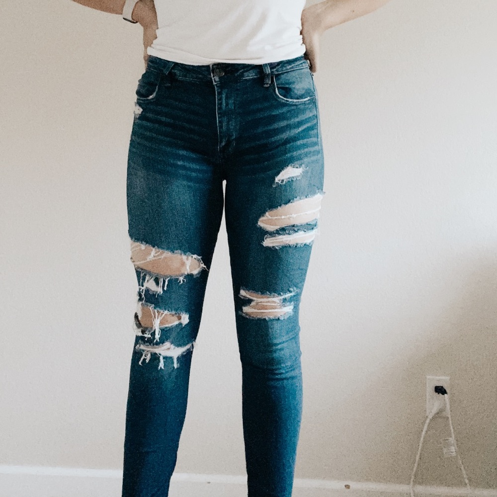 American Eagle Skinny Jeans Ripped Dark Wash